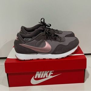 Brand new Nike women’s/kid Running Shoe